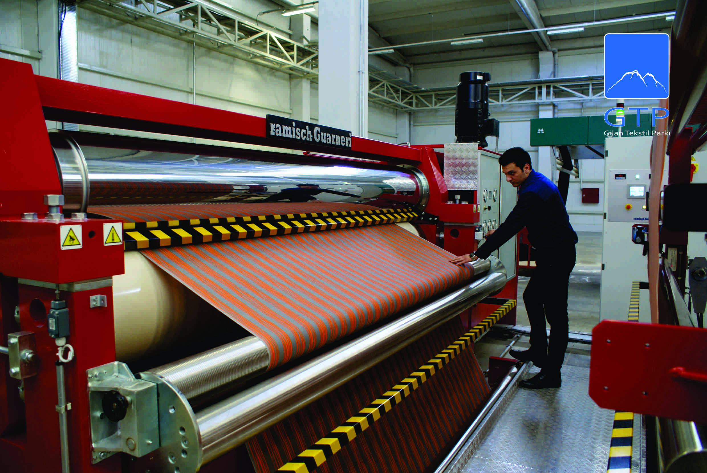 Производства текстильная продукция. Текстильная промышленность. Текстильное производство. Фабрика ткани. Ткацкий цех.